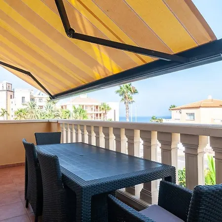 апартаменты, 2 уровня, 3 спальни, до 6 человек, El Duque, Costa Adeje. Apartment